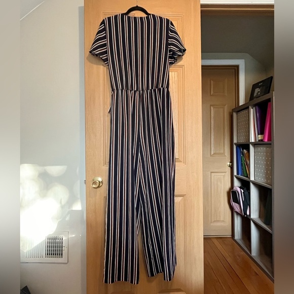 Apt. 9 Black and Brown Jumpsuit - Picture 12 of 14